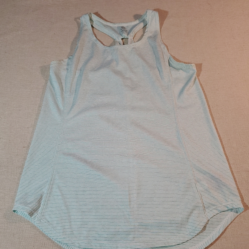 Champions junior's girl's shirt size XL 14-16